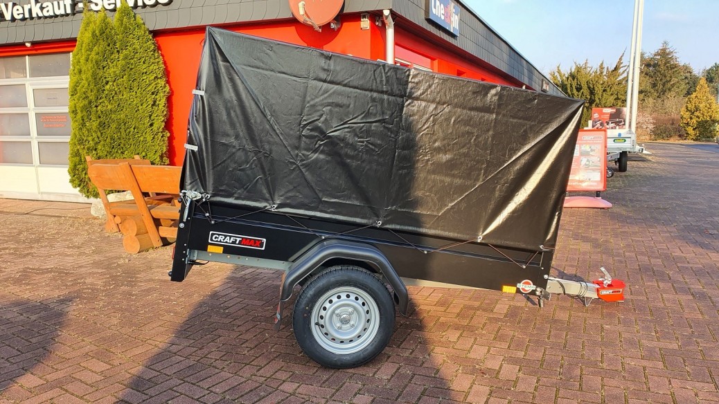 CRAFTMAX-blackline-Kastenanhaenger-750kg-ungebremst-mit-schwarzer-Hochplane-1
