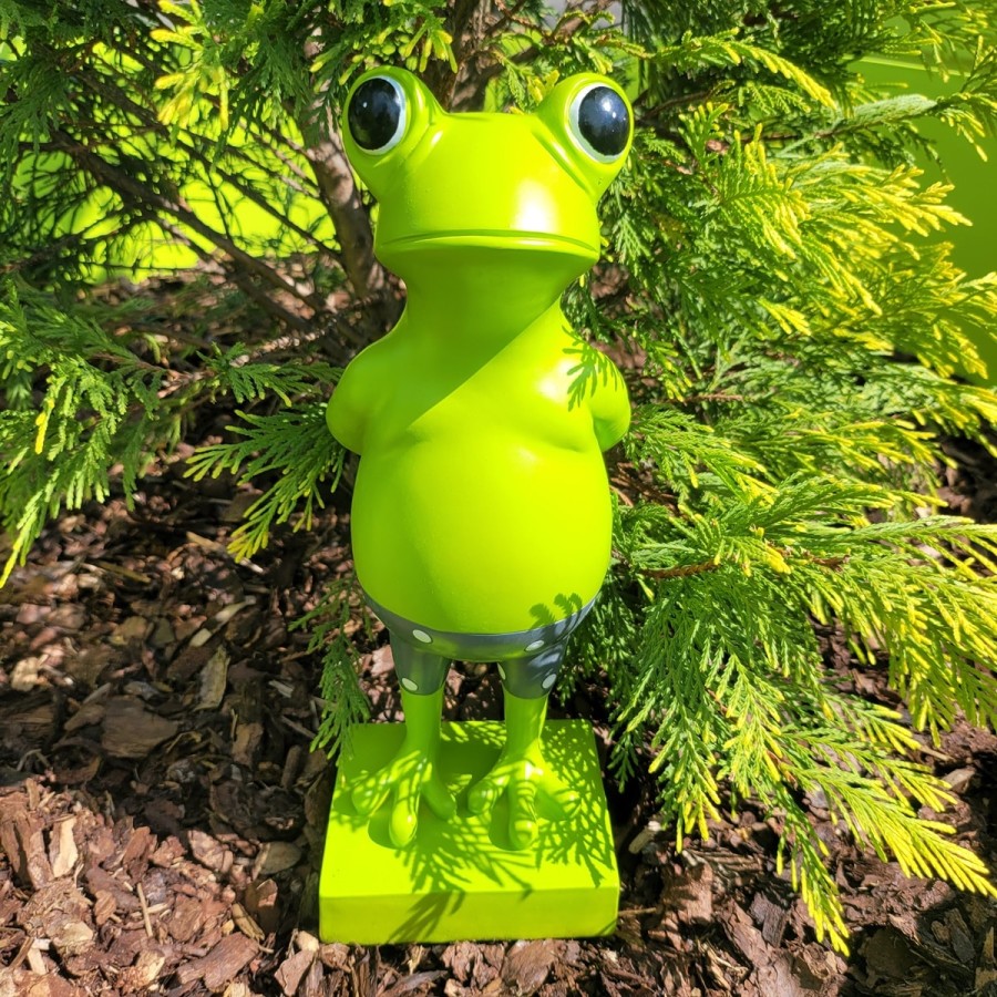 McFARMER-Frosch-mit-Badehose-Dekofigur-massiv-wetterfest-und-farbbestaendig-1
