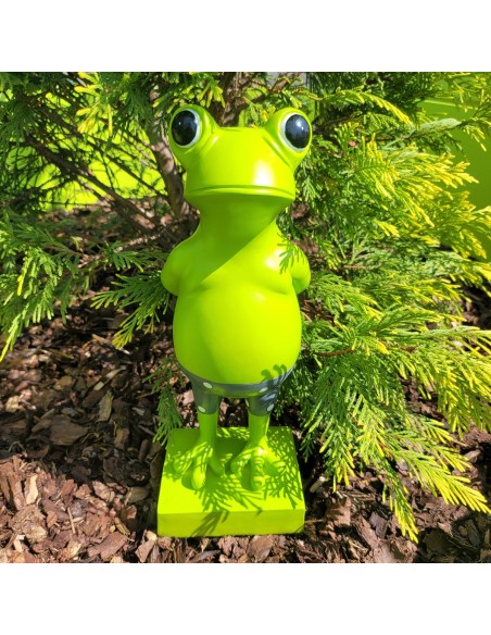 McFARMER-Frosch-mit-Badehose-Dekofigur-massiv-wetterfest-und-farbbestaendig-1