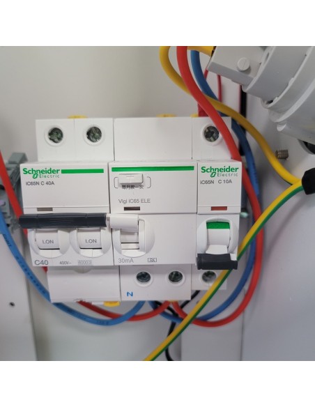 CRAFTMAX-Energiesaeule-mit-4-Steckdosen-220V-16A-Edelstahlgehaeuse-mit-LED-Beleuchtung-Smart-Payment-H-100cm-5