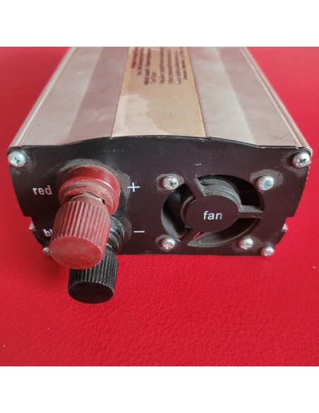 Spannungswandler-von-12V-auf-230V-Wchselrichter-DC-12V-auf-230V-AC-mit-1-EU-AC-Steckdose-2