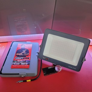 LED-Fluter-100W-4000K-neutralweiss-IP65-Parkplatz 2