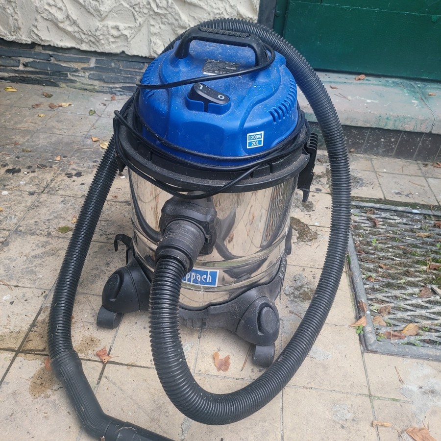 Nass-und-Trockensauger-1200W-20L-Werkstatt-Handwerk
