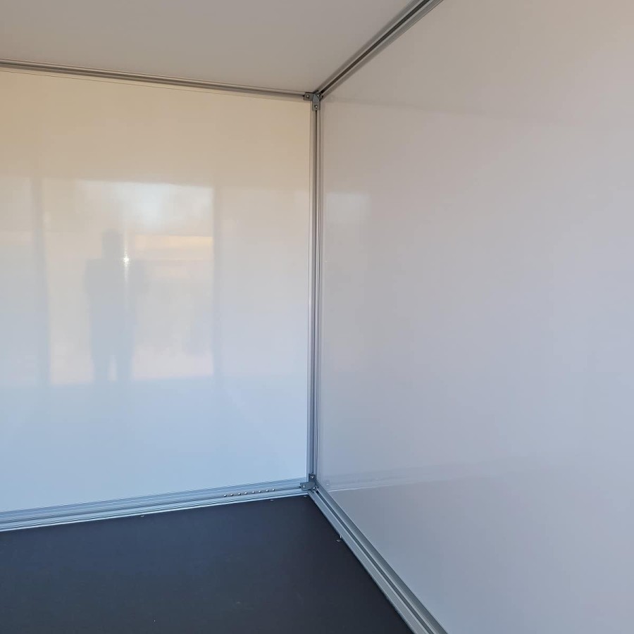CRAFTMAX-P-BOX-Kofferanhaenger-GFK-gebremst-1300kg-2-Fluegeltueren-305×157×184cm-4