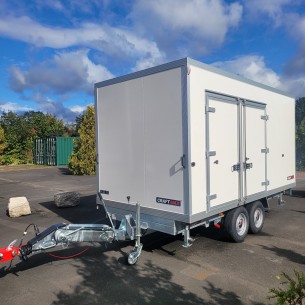 CRAFTMAX-CARGO-3500-Kofferanhaenger-Thermo-Sandwichplatten-4.26x2.04x2.01m-Sonderanfertigung-1