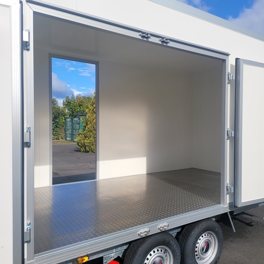 CRAFTMAX-CARGO-3500-Kofferanhaenger-Thermo-Sandwichplatten-4.26x2.04x2.01m-Sonderanfertigung-7
