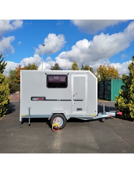 CRAFTMAX-OffRoad-Camping-Anhaenger-1300kg-Einachs-3.00x1.50x1.80m-mit-Klappe-nach-oben-Fenster-Tuer-100kmh-3