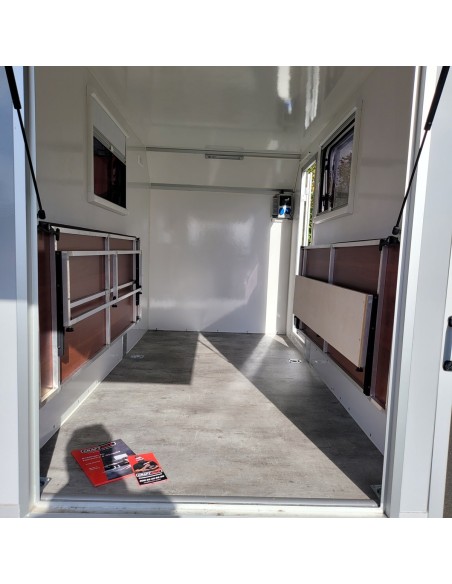 CRAFTMAX-OffRoad-Camping-Anhaenger-1300kg-Einachs-3.00x1.50x1.80m-mit-Klappe-nach-oben-Fenster-Tuer-100kmh-21