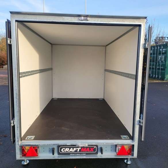 CRAFTMAX-Blackbox-750kg-Kofferanhaenger-Sandwich-Doppelfluegeltuer-2.52×1.50×1.50m-schwarz-hochglaenzend-5