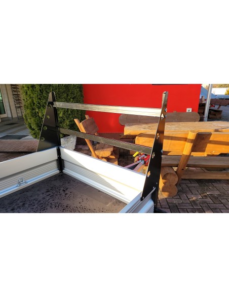 CRAFTMAX-BUDGET-Kastenanhaenger-mit-V-Deichsel-ALU-Bordwaenden-80cm-H-Gestell-aus-gepulvertem-Stahl-750-Kg-ungebremst-4