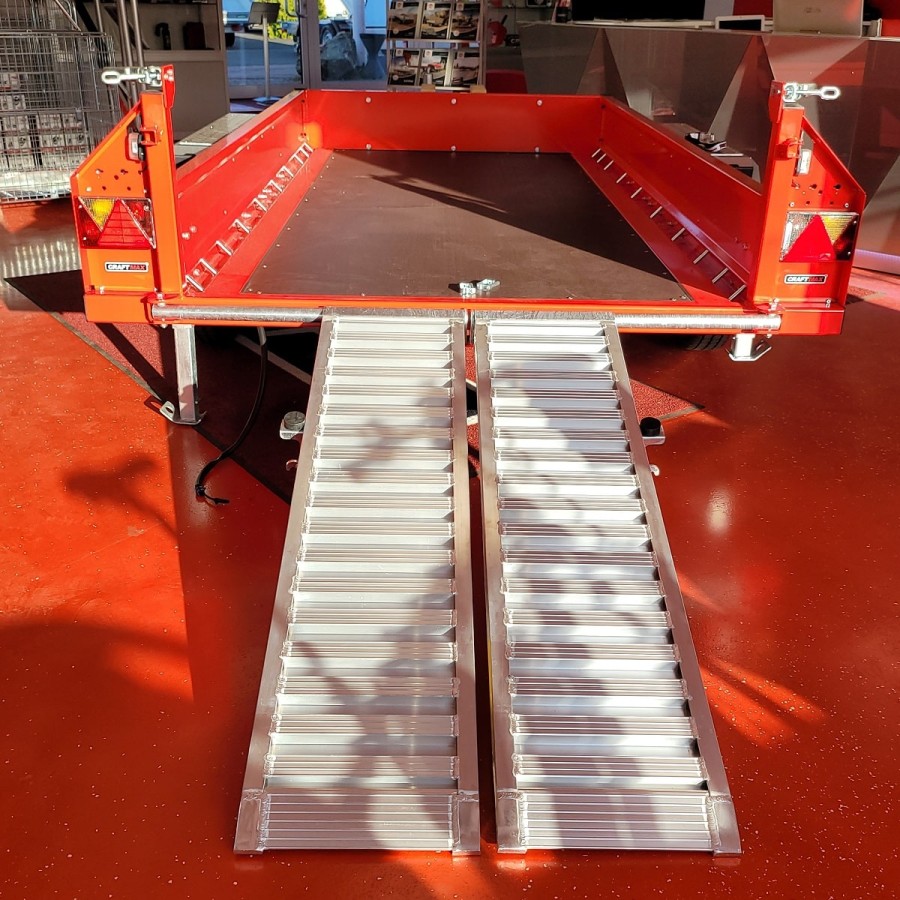 CRAFTMAX-MEGA-Baumaschinentransporter-3000Kg-Schaufelauflage-schwenkbaren-Auffahrrampen-2730kg-Nutzlast-3