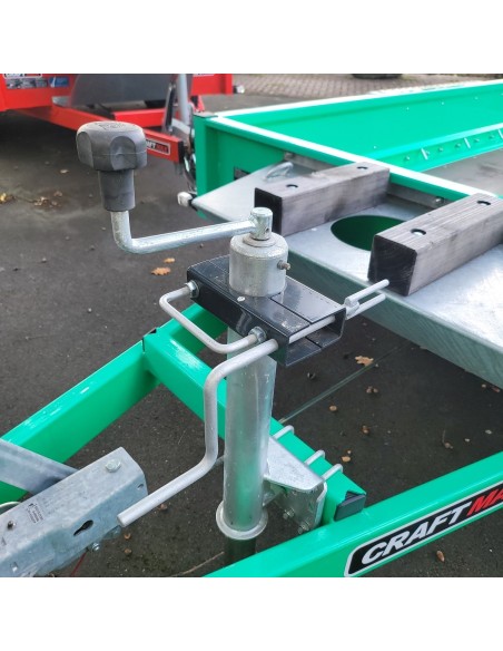 BAUMA-3000kg-Baumaschinen-Transporter-3.06x1.60x0.30m-Schaufelauflage-4