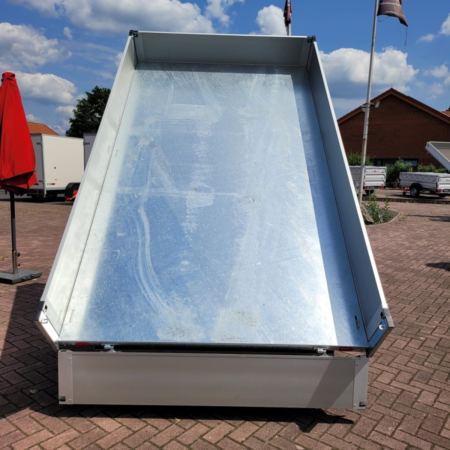 CRAFTMAX-BOSS-Dreiseitenkipper-2.600Kg-ALU-Bordwaende-Stahlboden-pumpless-Hydraulik-Akku-Schrauber-306x175x30cm-14
