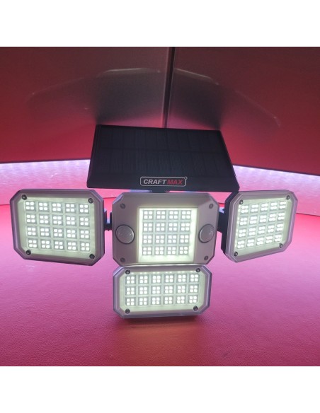 Solarlampe-mit-4-schwenkbaren-LED-Koepfen-Bewegungsmelder-Fernbedienung-fuer-Haus-Hof-Garten-Garage-10