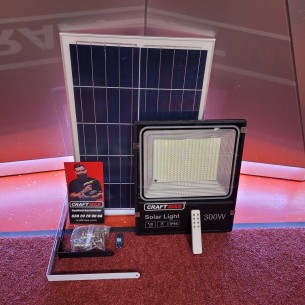 CRAFTMAX-300W-Solar-Flutlichtstrahler-superhell-fuer-Aussen-mit-grossem-Solarpanel-25000-mAH-Batteriekapazitaet-Kaltweiss-6500K- 2