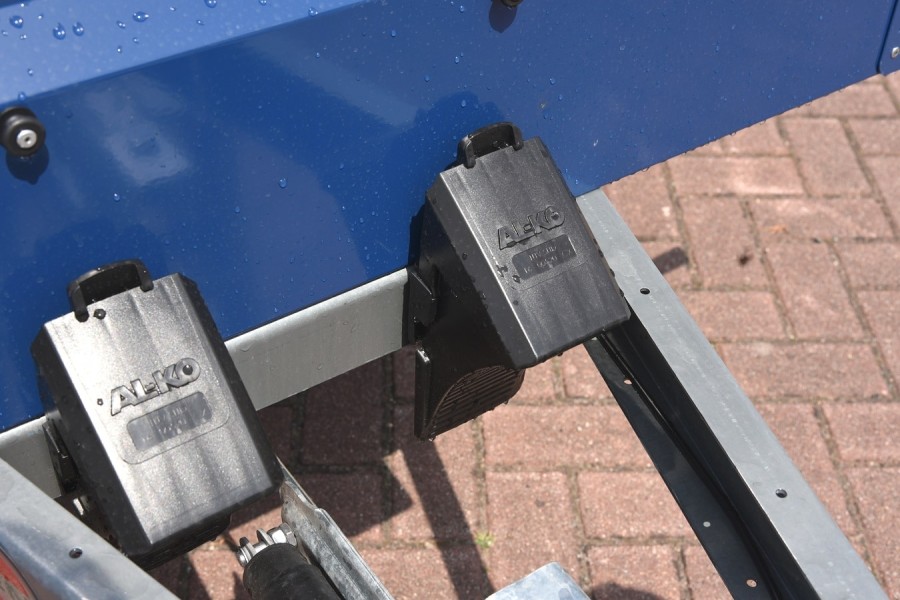 STEMA-Blue-Man-850-BWA-Deckel-blau-15