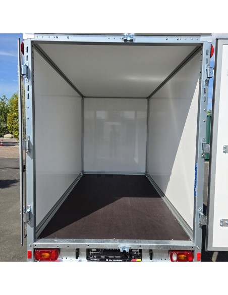 STEMA-STPK-O2-13-30-15.1.P18.2-Fuegeltueren-Kofferanhaenger-1300kg-GFK-3.05×1.57×1-11