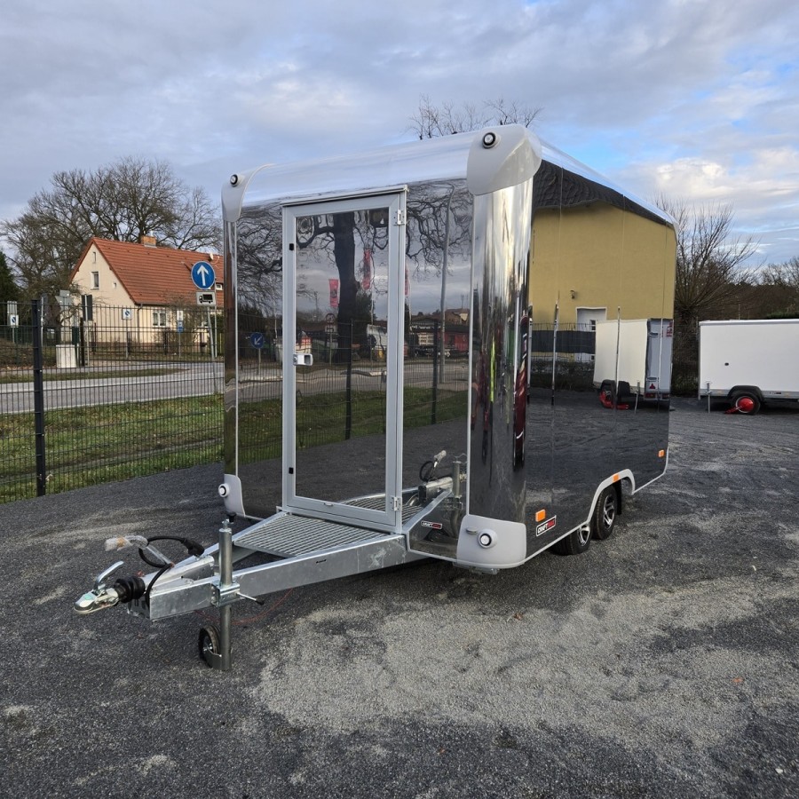 CRAFTMAX-STREAMER-2700-Verkaufsanhaenger-Edelstahl-Thermo-Sandwichpanele-seitliche-Verkaufsklappe-Stuetzen-ALU-Felgen-100kmh-4