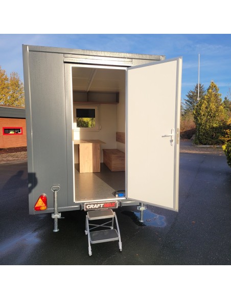 CRAFTMAX-Bauwagen-750-Thermo-Sandwichpanele-3.45×1.98×2.20m-ungebremst-Fenster-Tuer-Sitzgarnitur-Stuetzen-Heizung-Steckdosen-4