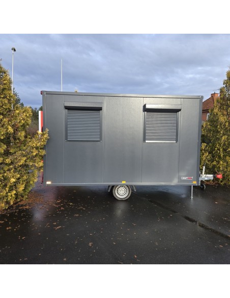 CRAFTMAX-Bauwagen-1350-Thermo-Sandwichpanele-3.95x2.41x2.17m-gebremst-2-Fenster-Tuer-4