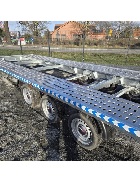 CRAFTMAX-3500-XXL-Fahrzeugtransporter-8.50x2.18m-mit-250cm-ALU-Auffahrschienen-Ersatzrad-V-Deichsel-gebremst-4