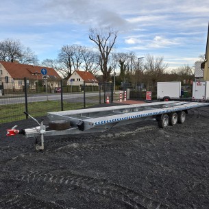 XXL-Autotransporter-3500kg-850cm-Ladeflaeche-3-achsig-1