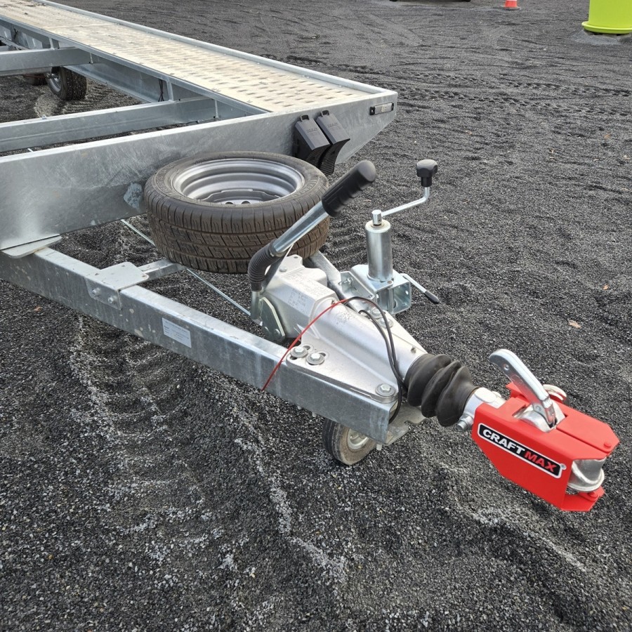 XXL-Autotransporter-3500kg-850cm-Ladeflaeche-3-achsig-4