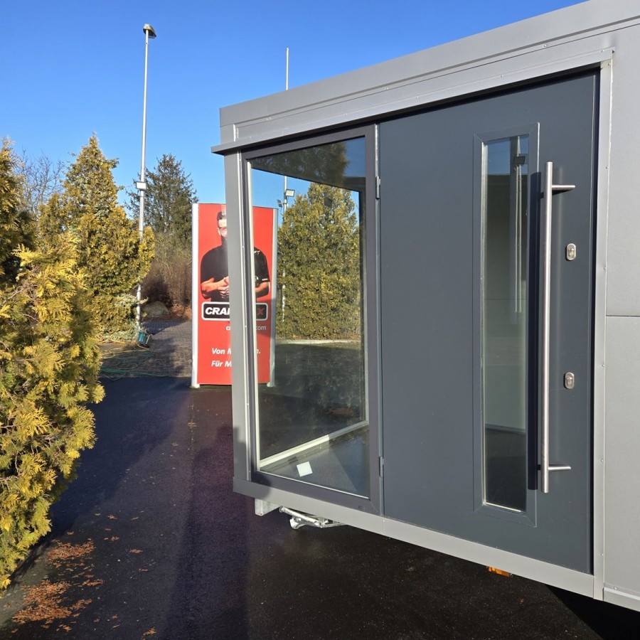 MobilOffice-2700-Thermo-Sandwichpanele-6.00-x-2.20-x-2.40m-grosse-Glasfenster-u.-Tuerelemente-Verkaufsklappe-5