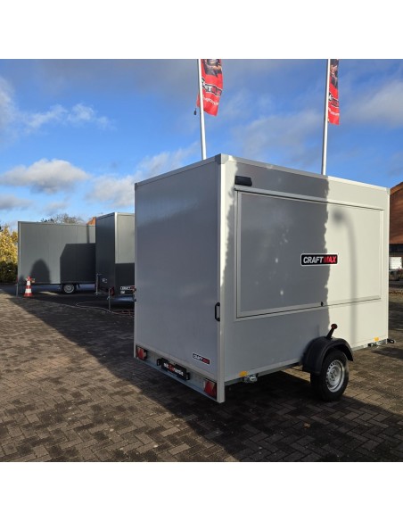 Verkaufsanhaenger-Foodtruck-1300-3.05x1.77x2.29m-Thermo-Sandwichpanele-mit-seitlicher-Verkaufsklappe-Stuetzen-Steckdosen-100kmh-