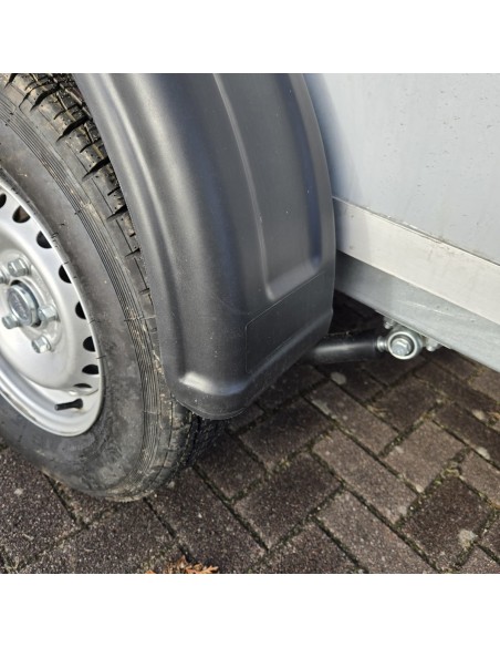 Verkaufsanhaenger-Foodtruck-1300-3.05x1.77x2.29m-Thermo-Sandwichpanele-mit-seitlicher-Verkaufsklappe-Stuetzen-Steckdosen-100kmh-