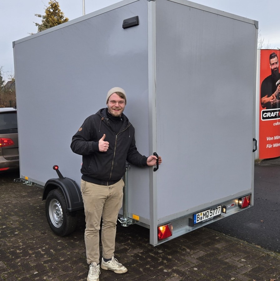 CRAFTMAX-PKW-Anhaenger-Ausstellung-Berlin-Brandenburg