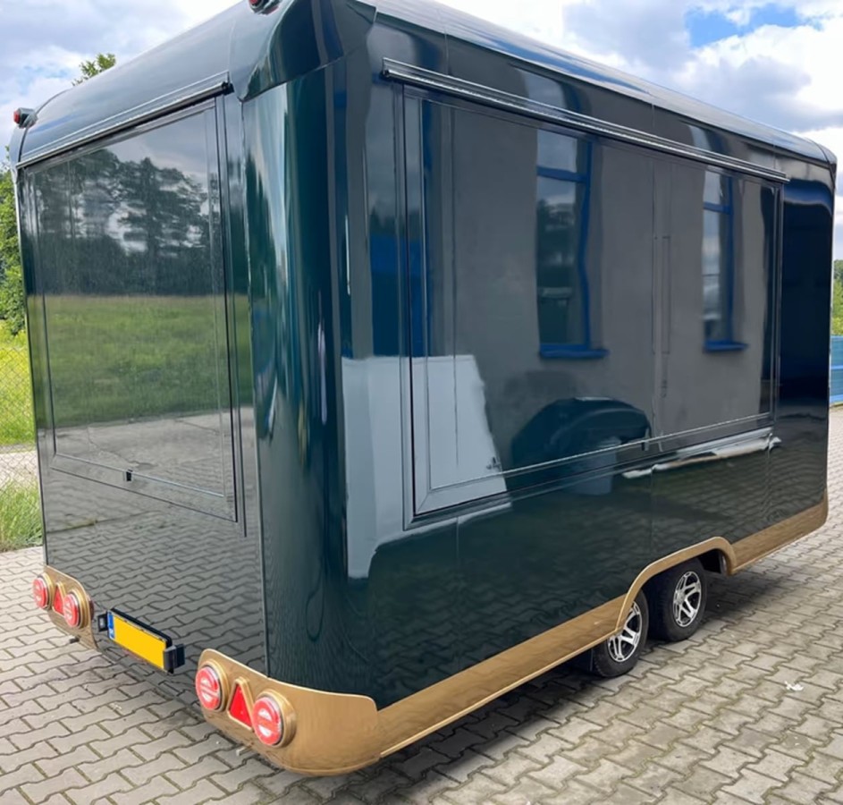 Verkaufsanhaenger-STREAM-3.75x2.25x2.30m-Thermo-Sandwichpanele-seitliche-Verkaufsklappe-Stuetzen-ALU-Felgen-100kmh-1
