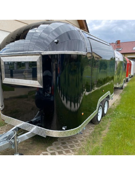 Verkaufsanhaenger-Air-STREAM-ER-2000-4.00x2.18x2.35m-Edelstahlwaende-gedaemmt-grosse-Verkaufsklappe-Fenster-Stuetzen-Innenaussta