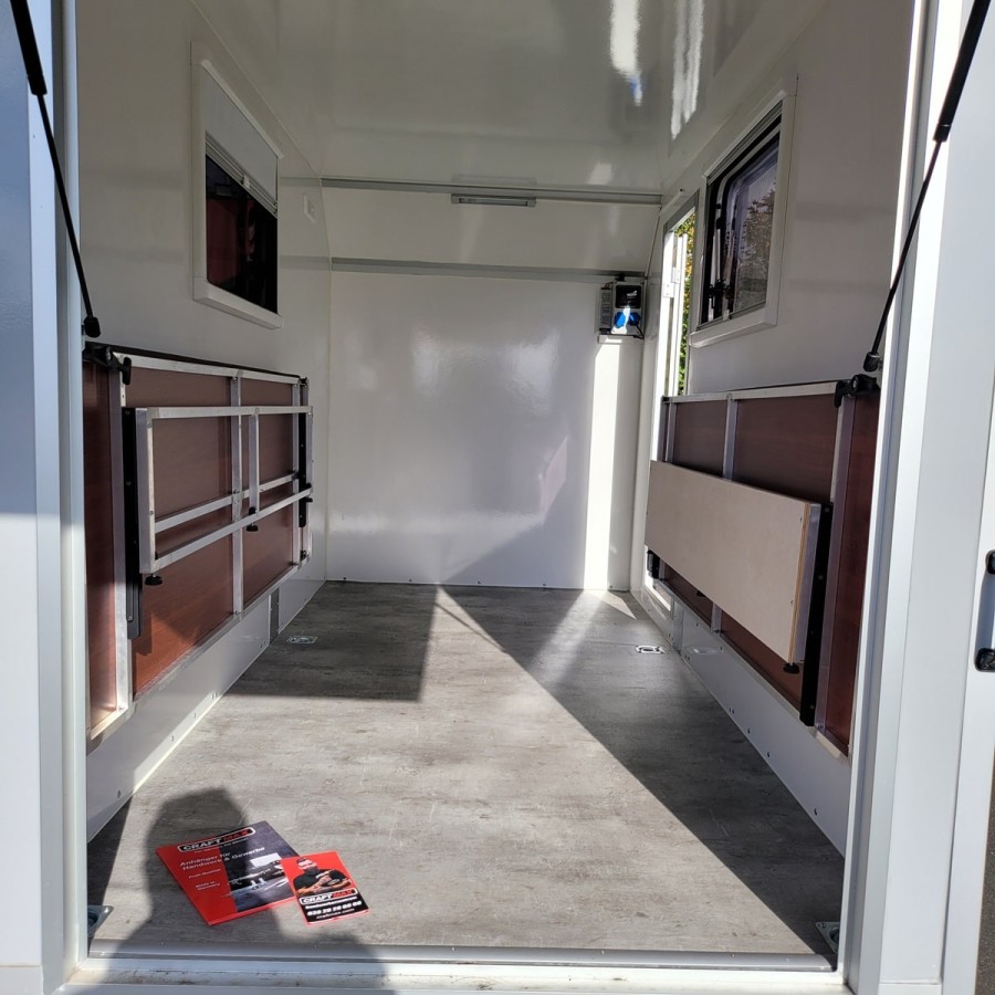 CRAFTMAX-OffRoad-Camping-Anhaenger-1300kg-Einachs-3.00x1.50x1.80m-mit-Klappe-nach-oben-Fenster-Tuer-100kmh-7