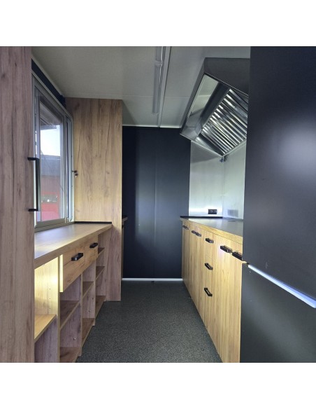 Verkaufsanhaenger-Foodtrailer-1350-3.45x1.96x2.19m-Thermo-Sandwichpanele-mit-Einbaumoebel-Abzughaube-E-Anschluss-10