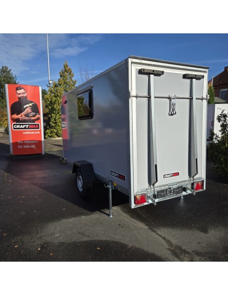 CRAFTMAX®-MotoCamp®-1300-Thermo-Koffer-mit-Laderampe-Tuer-2-Fenster-Sandwichplatten-3.60x1.50x1.80m-100kmh-11