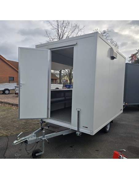 Verkaufsanhaenger-Foodtrailer-750-3.00x2.00x2.20m-Thermo-Sandwichpanele-mit-hochwertiger-Einrichtung-3