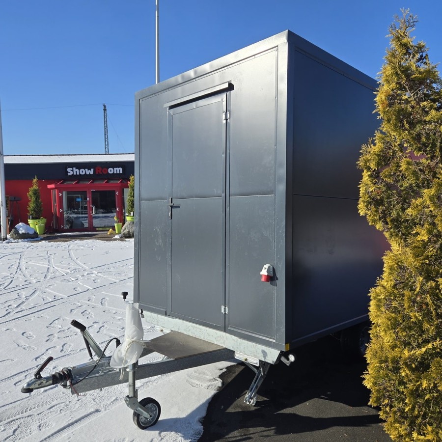 Verkaufsanhaenger-1500-Tandem-4.00x2.00x2.20m-Thermo-Sandwichpanele-mit-Dunstabzug-Waschtisch-Elektropaket-230480V-100kmh-3