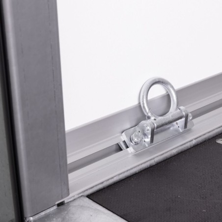 STEMA-Einachs-Kofferanhaenger-mit-Rampe-1300kg-gebremst-H-184m
