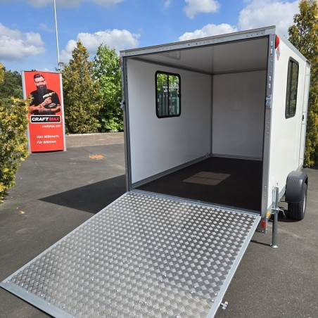 STEMA-STPK-O2-15-30-18.1.P18.1-Kofferanhaenger-Fenster-Tuer-Rampe-1500kg-3.05×1.87×1-4