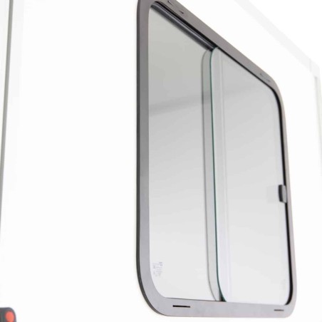 STEMA®-Kofferanhaenger-mit-Fenster-Tuer-und-Rampe-gebremst-3.05×1.87