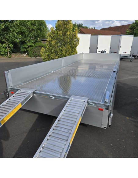 CRAFTMAX-3500-ALU-Pritschenhochlader-Siebdruckplatte-mit-Aluminium-Riffelblech-Auffahrrampenpaket-mit-18