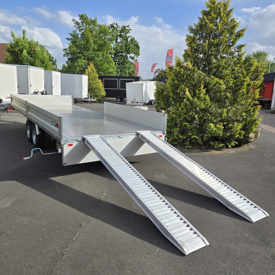 CRAFTMAX-3500-ALU-Pritschenhochlader-Siebdruckplatte-mit-Aluminium-Riffelblech-Auffahrrampenpaket-mit-19