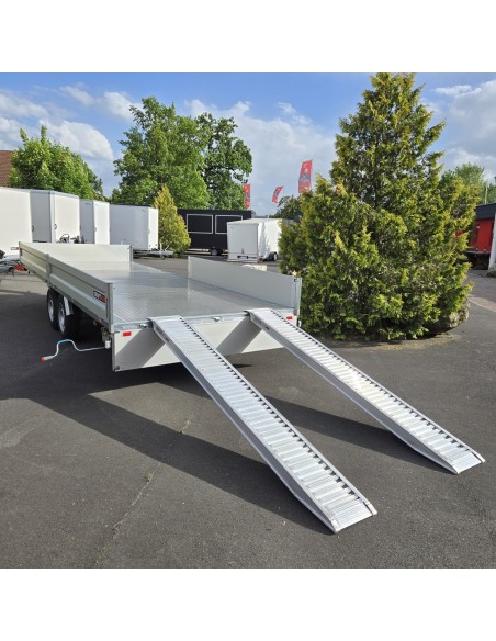 CRAFTMAX-3500-ALU-Pritschenhochlader-Siebdruckplatte-mit-Aluminium-Riffelblech-Auffahrrampenpaket-mit-19