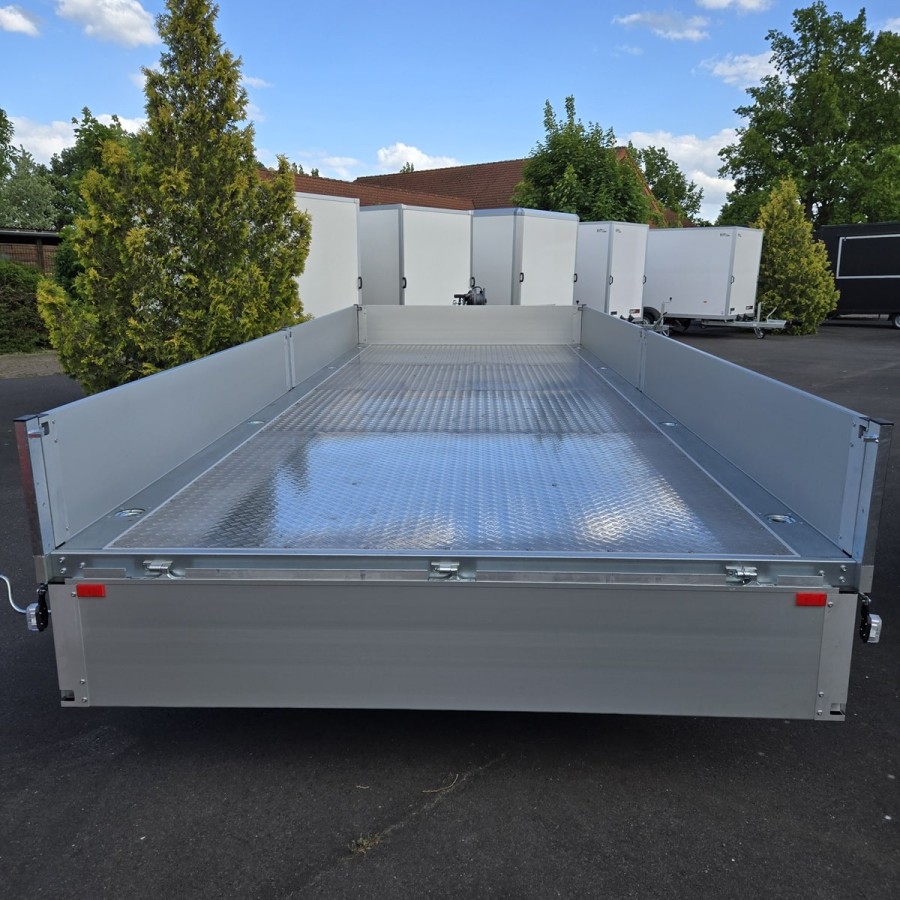 CRAFTMAX-3500-ALU-Pritschenhochlader-Siebdruckplatte-mit-Aluminium-Riffelblech-Auffahrrampenpaket-mit-28