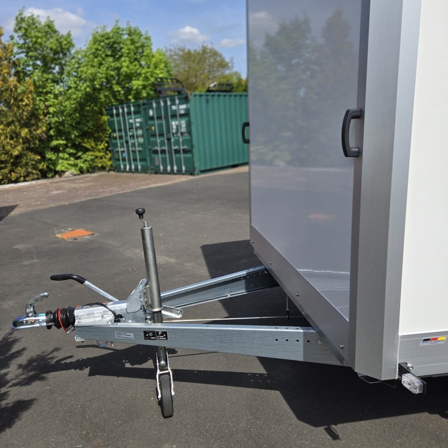 STEMA-STPK-O2-20-30-18.2.S18.2-Tueren-S-Box-Tandem-2000-Kofferanhaenger-Thermo-Sandwich-Paneele-GFK-100kmh-5