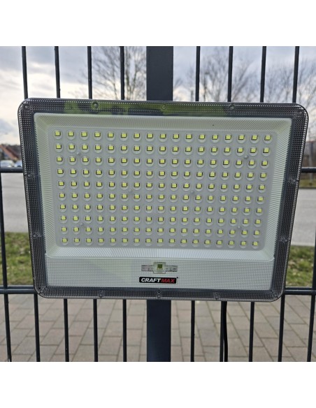 CRAFTMAX-1.000W-Solar-Flutlichtstrahler-superhell-fuer-Aussen-mit-grossem-Solarpanel-Kaltweiss-6.000K-40.000-Lumen-30-2