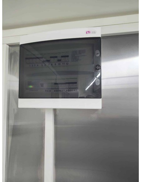 CRAFTMAX-Verkaufsanhaenger-2700-Gastro-voll-ausgestattet-2700kg-Tandem-11