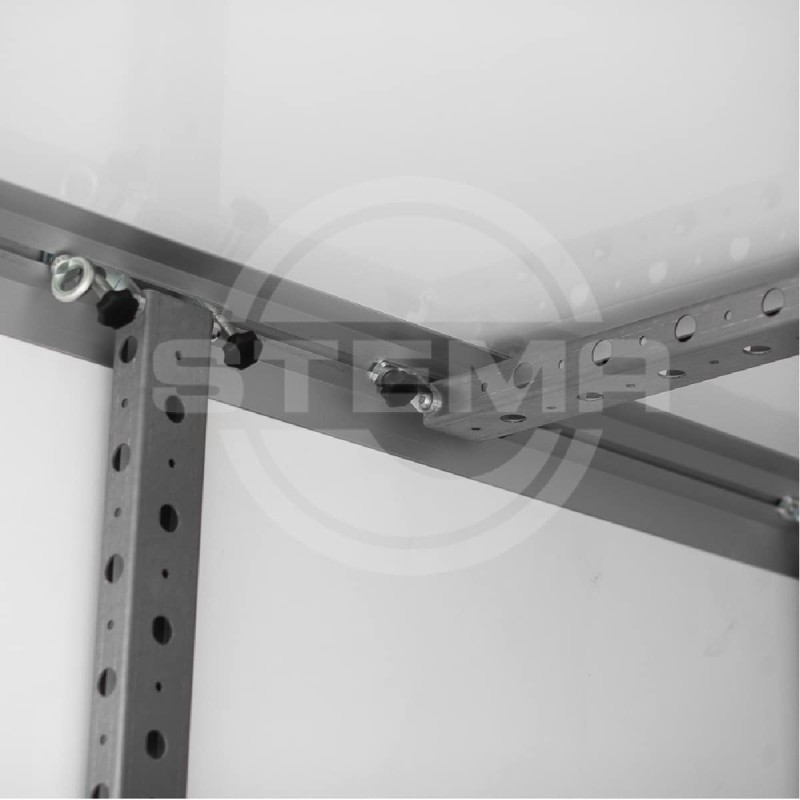 STEMA®-Verzurrprofil-fuer-Kofferanhaenger-P-Box-S-Box-individuell-anpassbar-verschiebbar-4