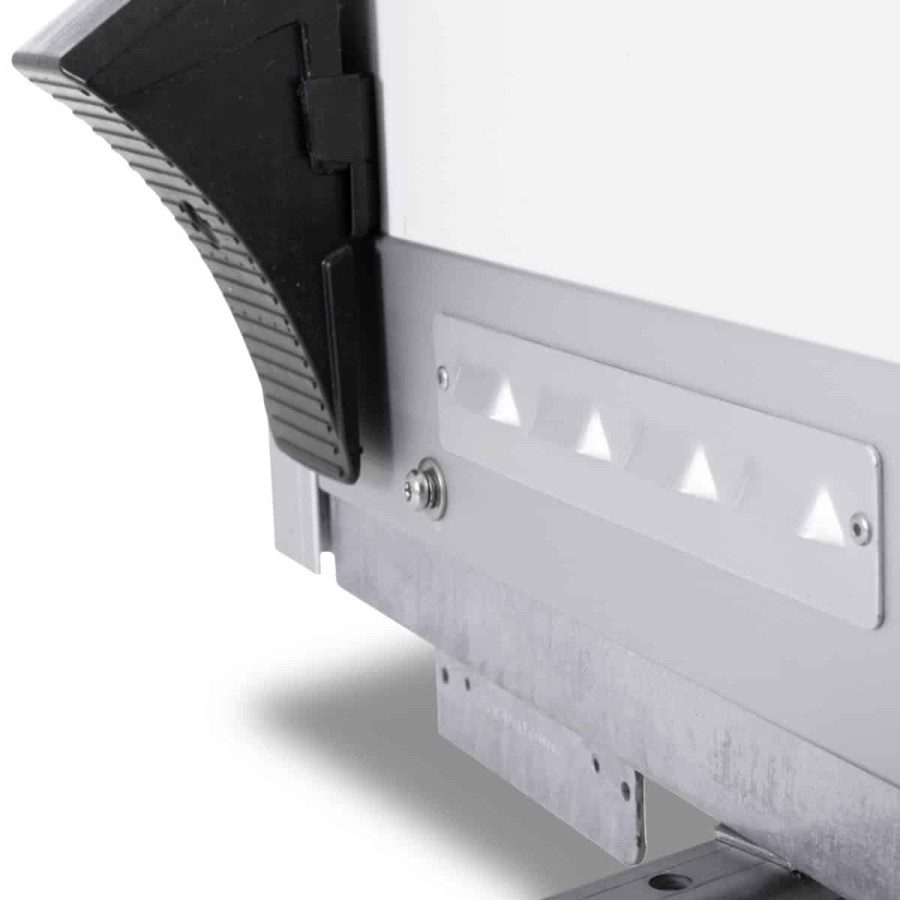 STEMA®-STPK-O2-15-30-18.1.P15.1-Kofferanhaenger-mit-Fenster-Tuer-und-Rampe-1500kg-gebremst-3.05×1.87x1-6